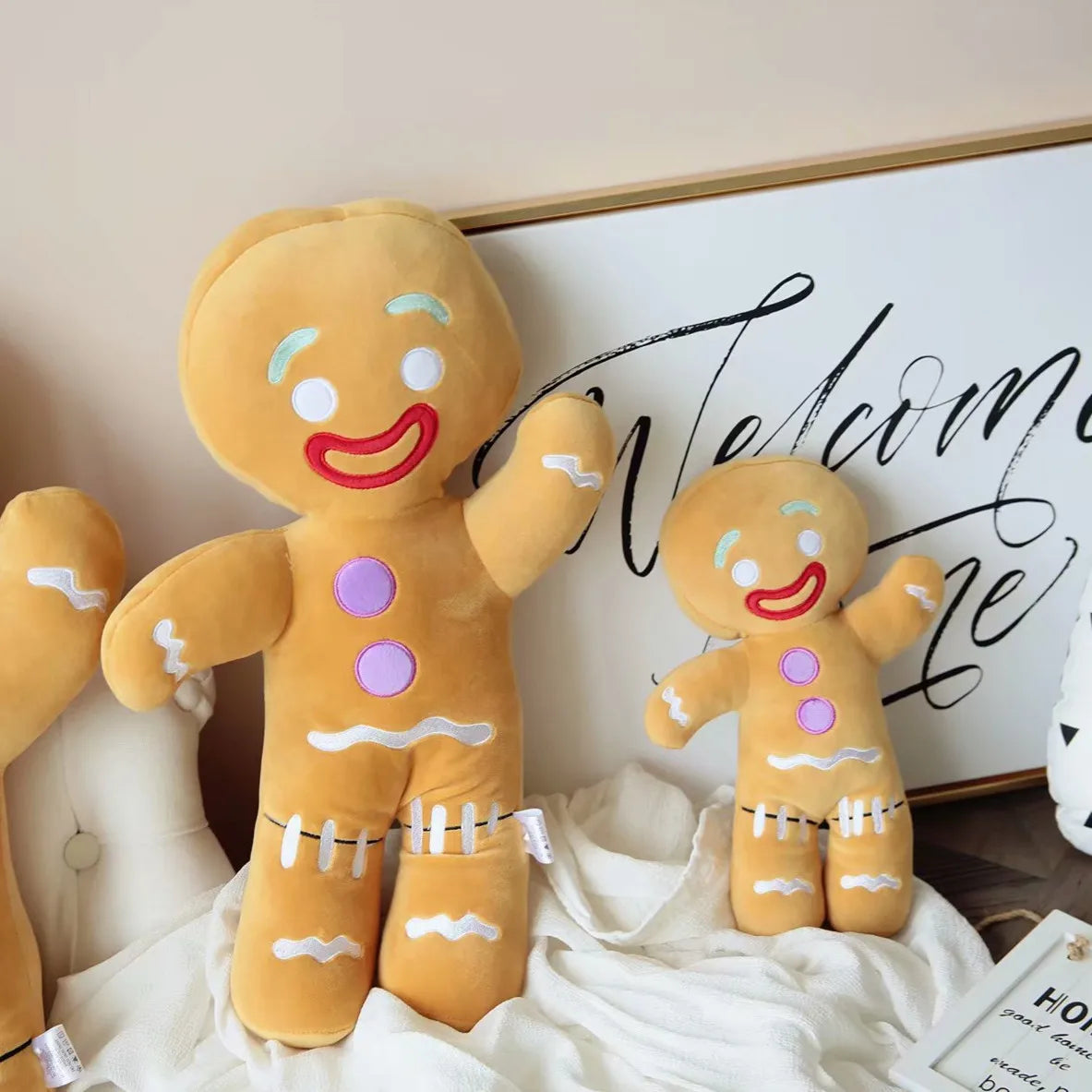 Gingy Gingerbread Man Plush Toy with Icing Details - Image 6