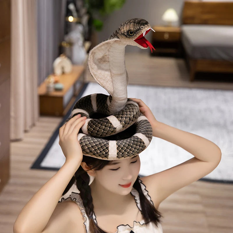 Realistic Hooded Cobra Plush Snake Toy - Image 5