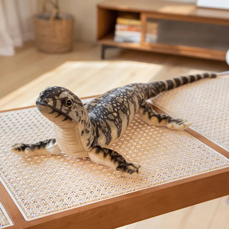 Lifelike Green Speckled Lizard Plush Toy - Image 7