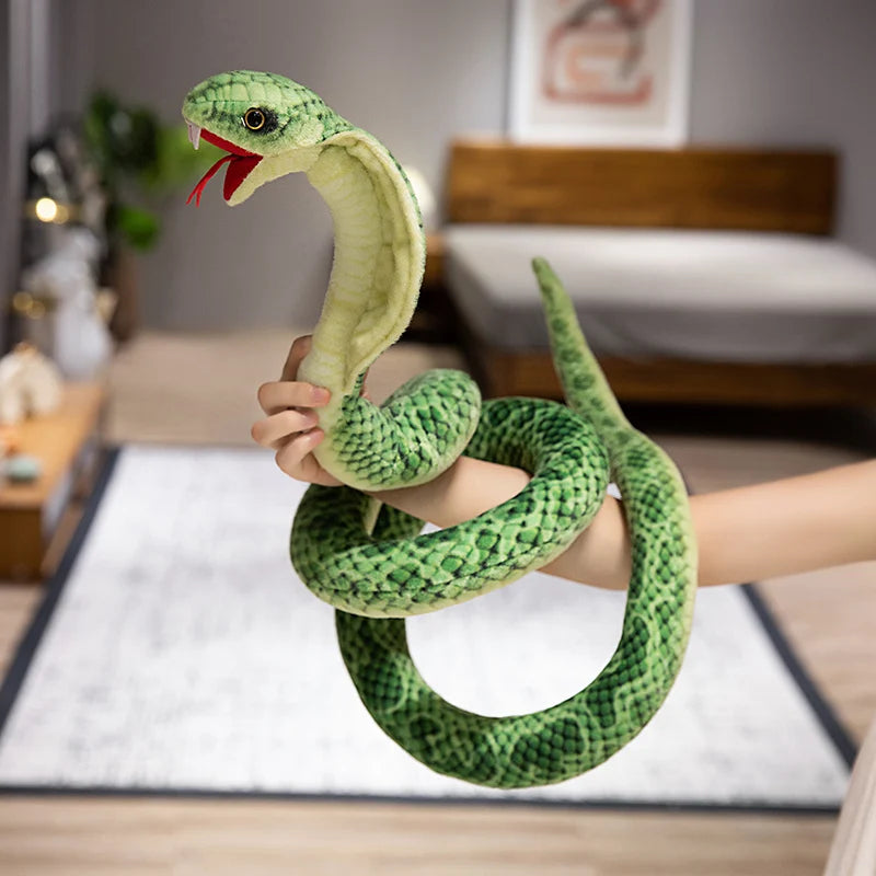 Lifelike Coiled Cobra Snake Plush Toy - Image 5