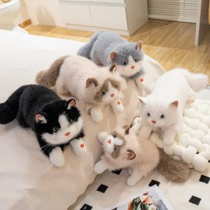 Fluffy Realistic Plush Cat Toy